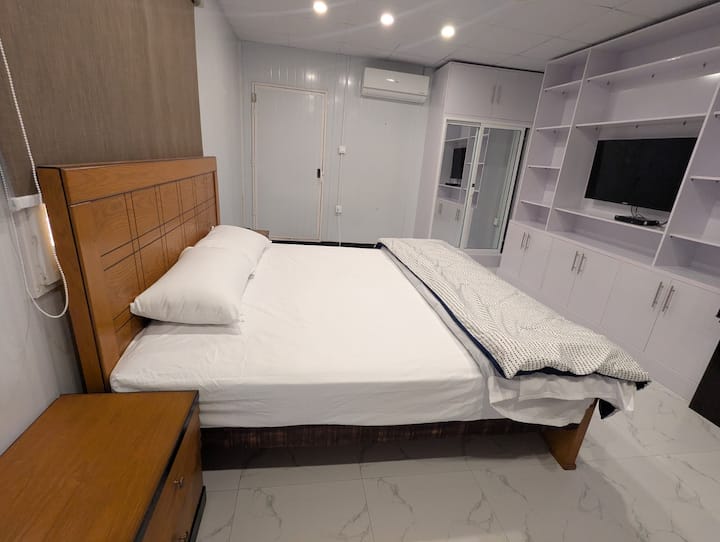 Bedroom 2 — double bed